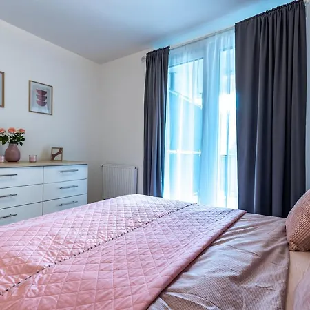 Need In Bp - Garage, Terraces, Aircon Apartamento Budapest