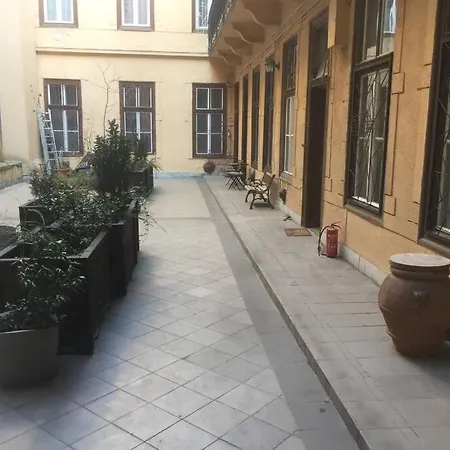 Kiraly Street Apartment
