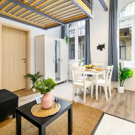 Apartment Avenue Loft J52