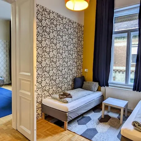 Freeparking - Great Synagogue Apartment, 2 Bedroom, 5 People ,wifi, Ac Appartamento Budapest