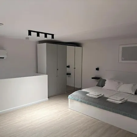 Apartment Jobelhome Blaha Budapest