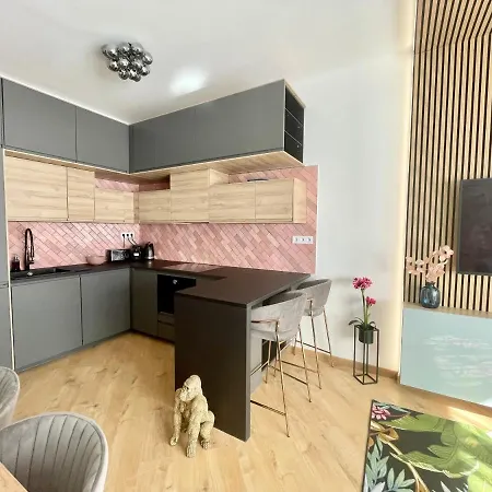Apartment Brand New #hollan#3bedr#2bathr#freeparking *