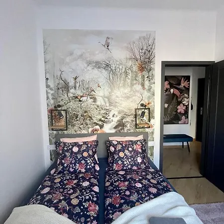 Brand New #hollan#3bedr#2bathr#freeparking * Budapest