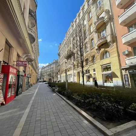 Apartment Brand New #hollan#3bedr#2bathr#freeparking *