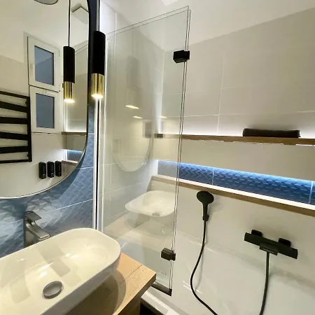 Apartment Brand New #hollan#3bedr#2bathr#freeparking Budapest