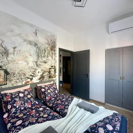 Apartment Brand New #hollan#3bedr#2bathr#freeparking Budapest