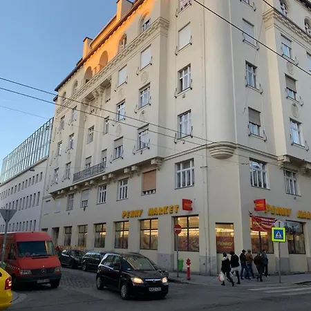 Apartment King-kongs Luxury Cave Budapest