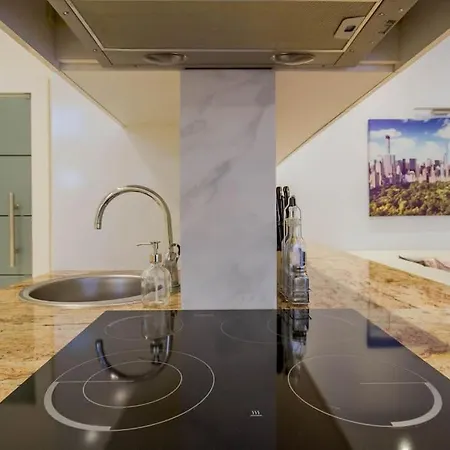 Boutique Soho Apartment