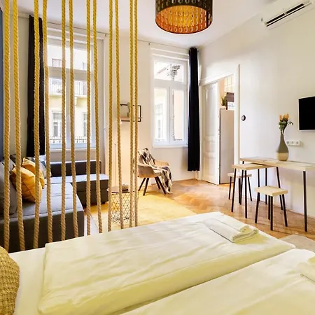 Apartment Bien