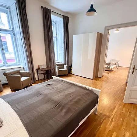 Apartment Vintage Vibes Super Flat
