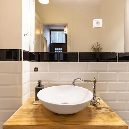 Bien Apartment