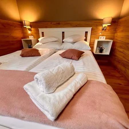 Hotel Boutique & Event Center Budapesta