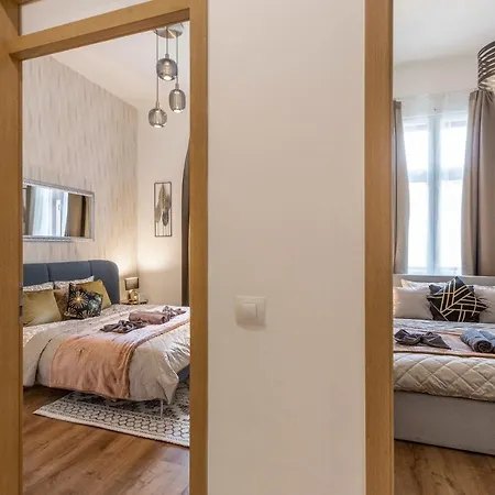 Luxurious Art Deco In The King Street Apartmán Budapešť