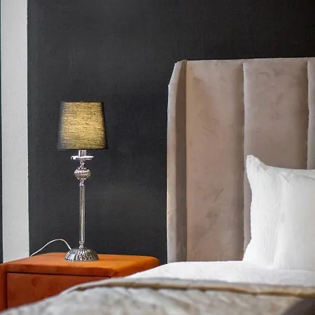 Deluxe Dohany Next To The New York Cafe Apartamento Budapest