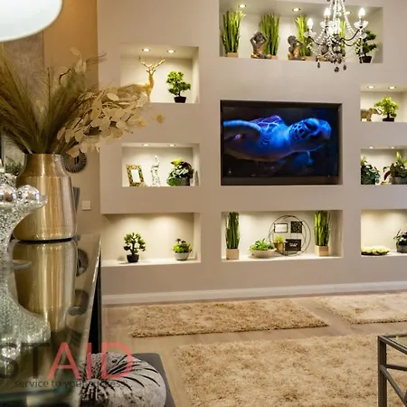 Apartment V68 Deluxe - Hostaid Budapest