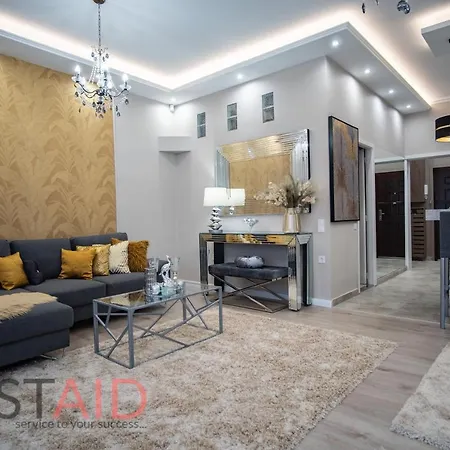 V68 Deluxe - Hostaid Apartment *