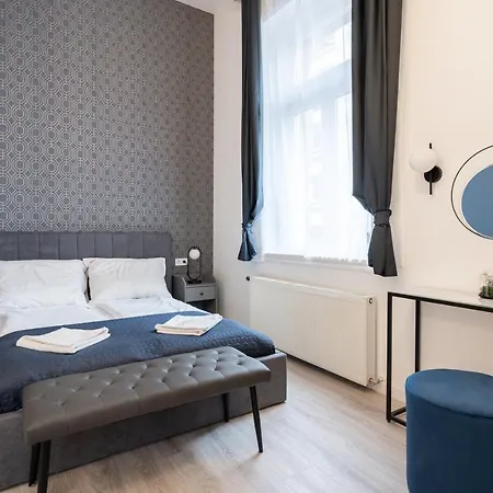 D48 - Boulevard - Location By Bqa Apartament Budapesta