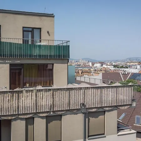 Crvn3 #freeparking Budapešť