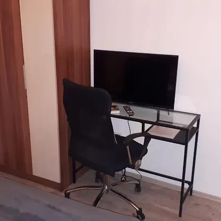 Garibaldik Apartman Apartment *