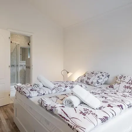 Villa Suburbia Budapest