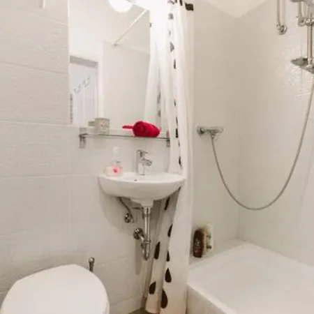 Apartment Kiraly Street *