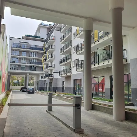 Park West - Free Parking Apartment