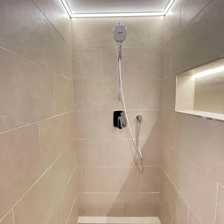 St. Stephen Luxury Apartment
