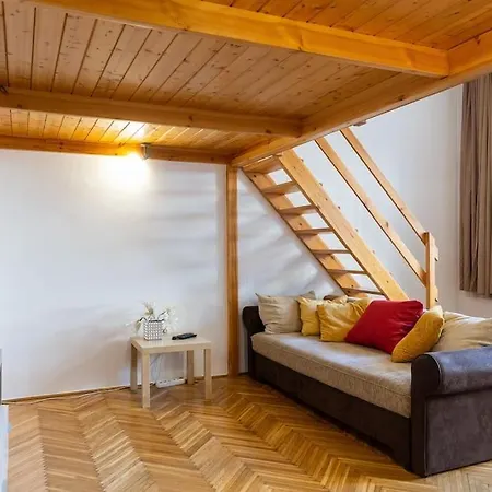 Apartment Heart 10
