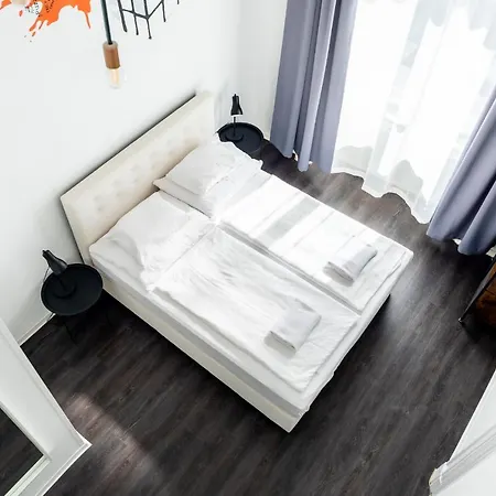 Hostel Adagio Basilica *