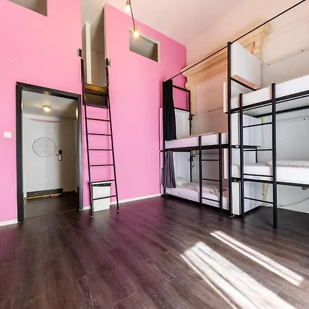 Adagio Basilica Hostel