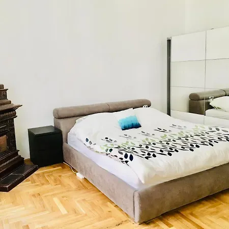 Dolce Apartment *