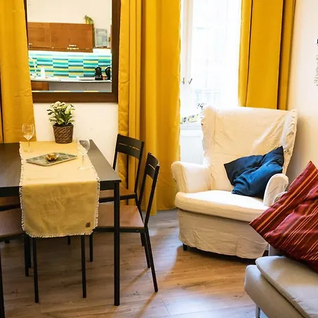 Free Parking Chain Bridge 4ppl, 2bdrm, Wifi, Smart Tv, Ac Budapest