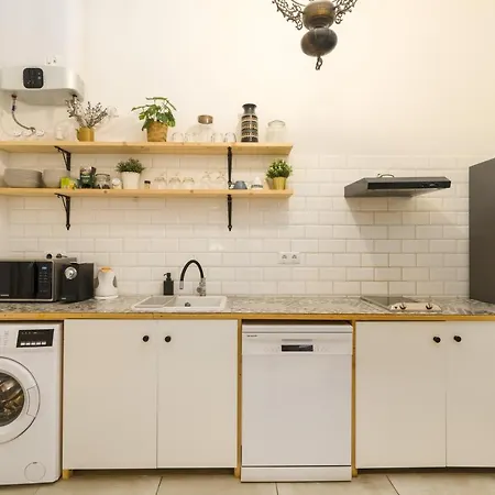 Westend Apartment