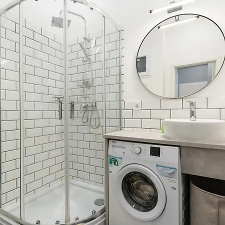 Trendy Design Apartment *