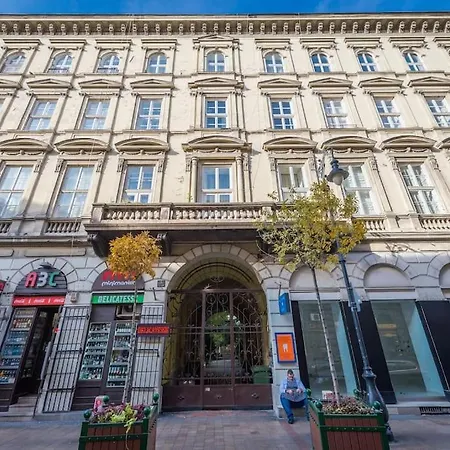 Venus - King Street I Apartment Budapest