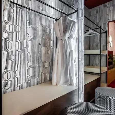Hotel Stories Boutique
