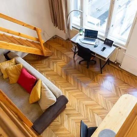 Heart 10 * Budapest