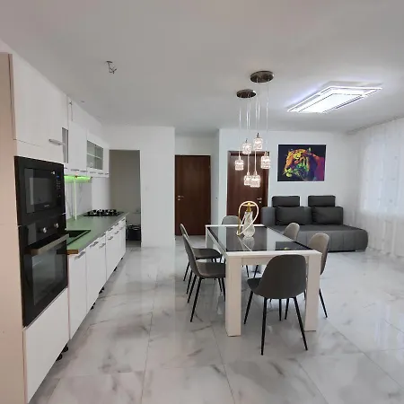Dolce Premium Apartment