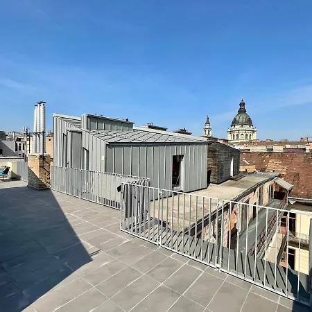 Penthouse W Private Rooftop And Free Parking *