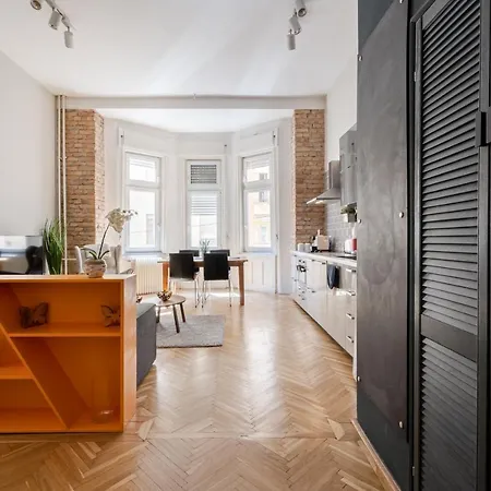 W24- Boutique Apartments, Location. By Bqa