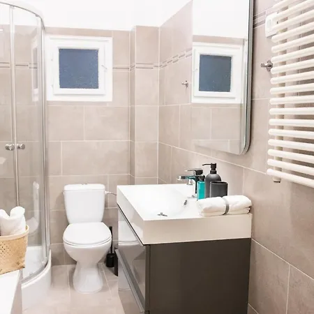 Appartamento Scandi Custom 2-bdr