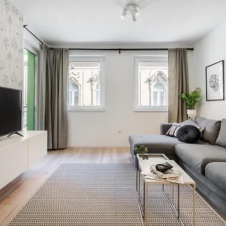 Apartment Cosy Tolnai