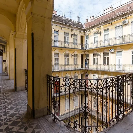 Apartment Westend *