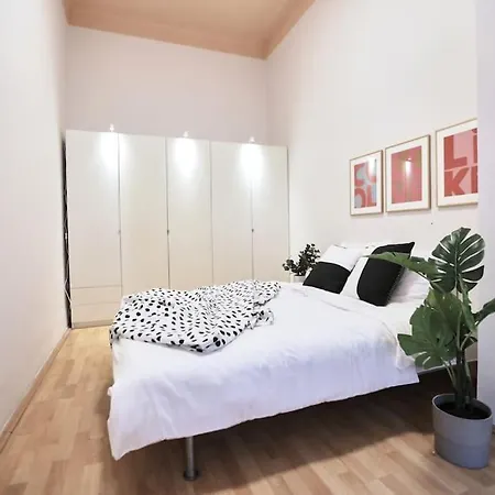 Unwind In Style W Sauna Dsgn 2br *