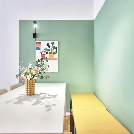 Apartment Unwind In Style W Sauna Dsgn 2br Budapest