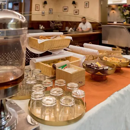 Hotel Gold
