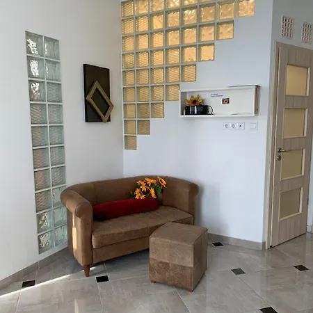 Apartment Sunflowers *