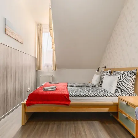 Apartment Lovag Charming In The Center-ac Budapest