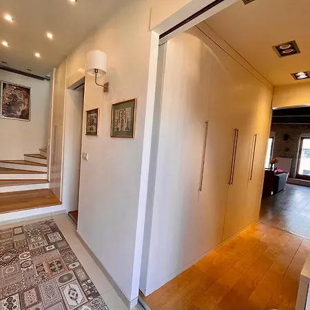 Penthouse W Private Rooftop And Free Parking Apartment Budapest