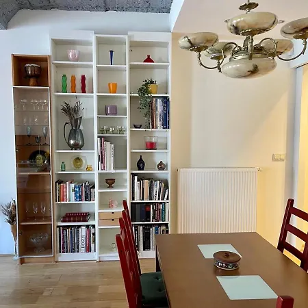 Apartment Penthouse W Private Rooftop And Free Parking Budapest